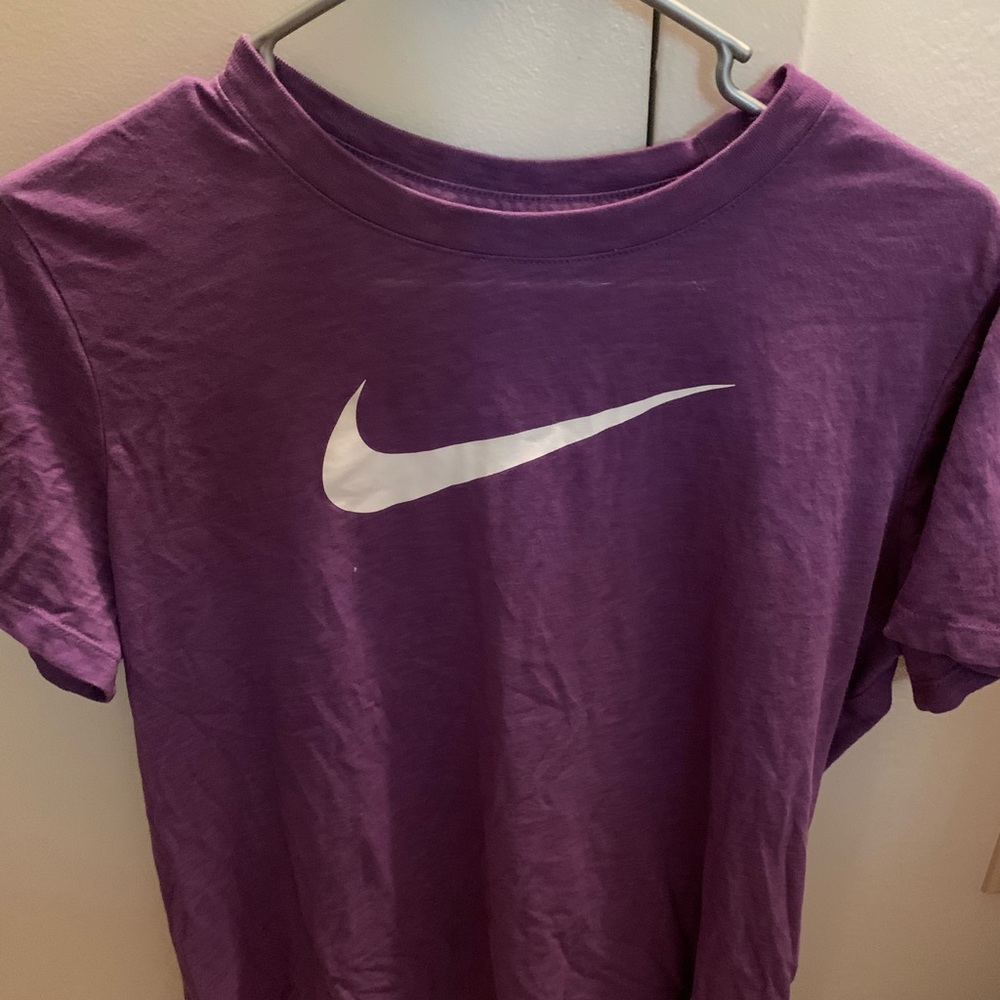 Cute Nike t shirt!